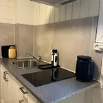 Gamle - Enebakkveien Apartament *